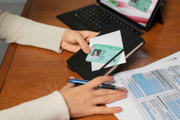 ¿Cómo llenar el formulario N-400: Solicitud de Naturalización?