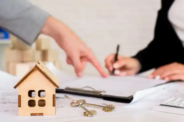 ¿Cómo hacer un poder notarial para vender una propiedad desde Estados Unidos?