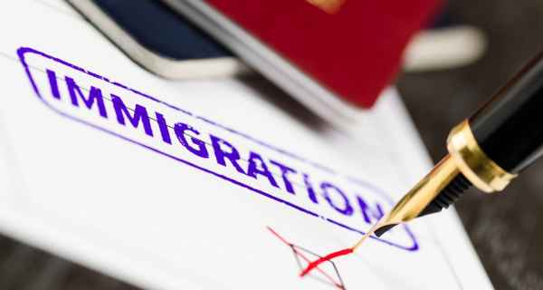 Encontrar ayuda de inmigración en Estados Unidos