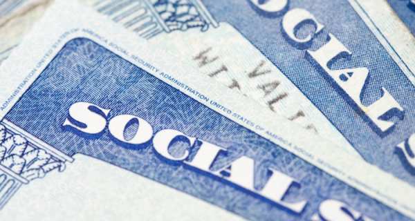 ¿Tengo que proporcionar mi número de Seguro Social al notarizar?